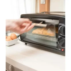 Sale Mestic Four à convection MHO-120
