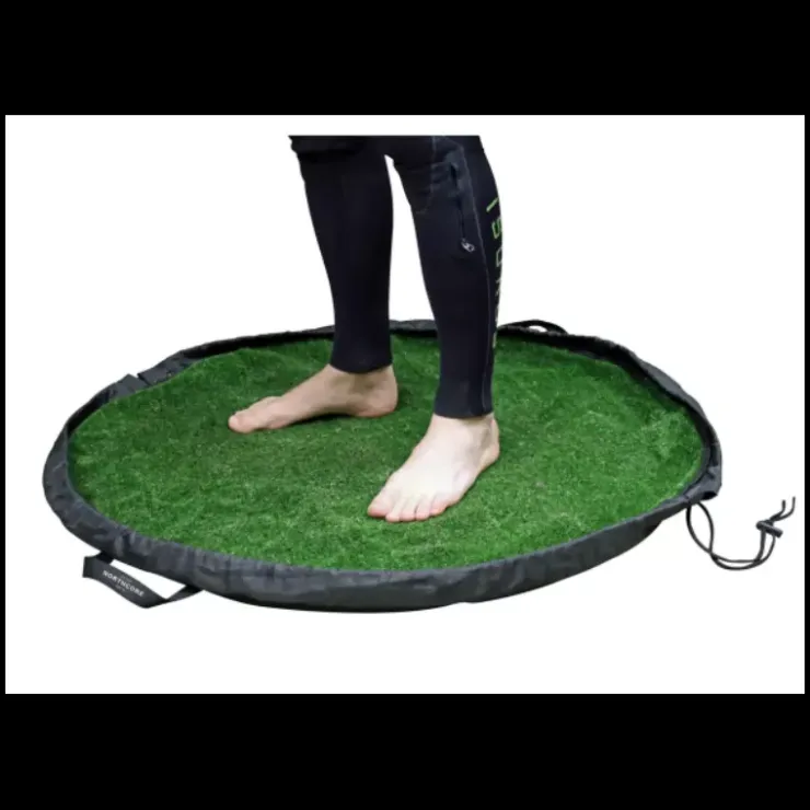 Sale Northcore Tapis de change gazon synthétique