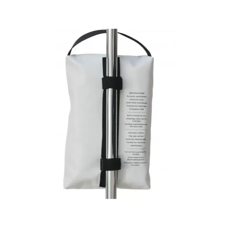 Clearance Ocean Safety Bouée gonflable + lampe + housse