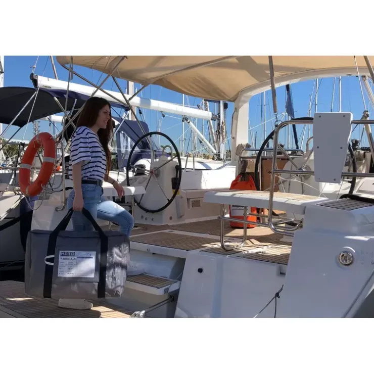 New OCEAN SAFETY designed by HERO OCEAN SAFETY BY HERO Radeau côtier 4 personnes