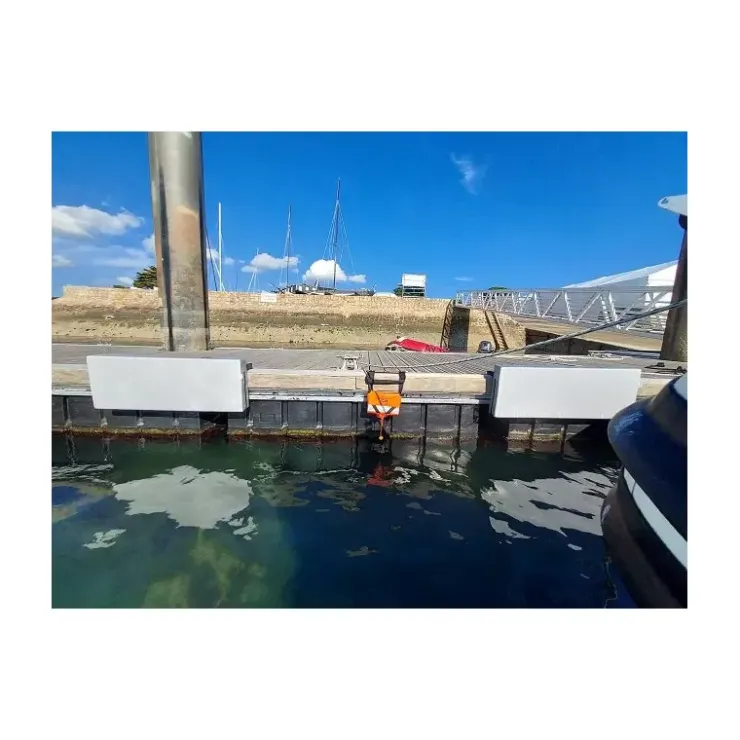 New OUTILS OCEANS Pare-battage de ponton