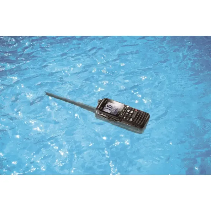 Clearance Standard Horizon HX890E